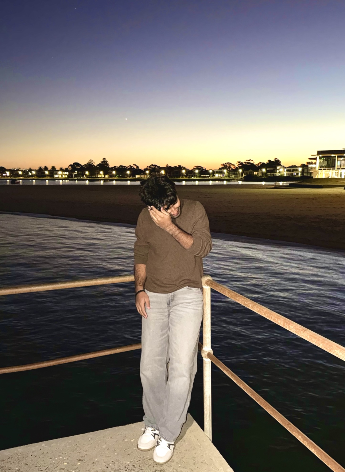 Evening by the water